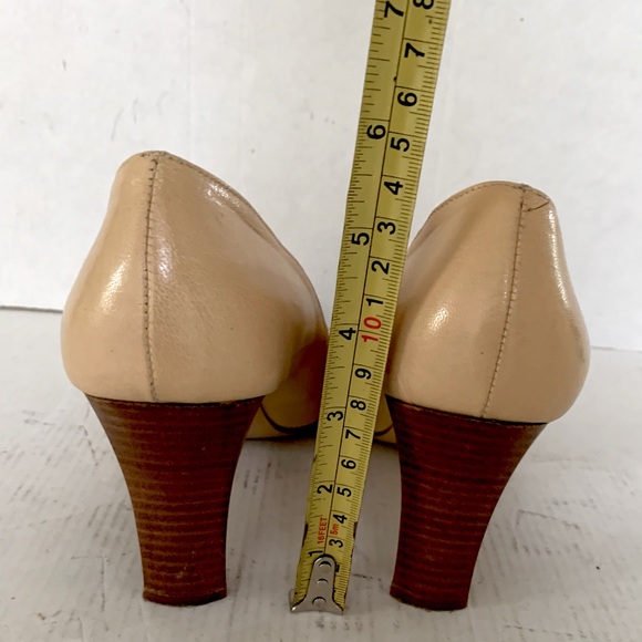 Shiny natural tan color real leather shoes medium high heels Eur 40 US 9.5 - 10 - Picture 6 of 10
